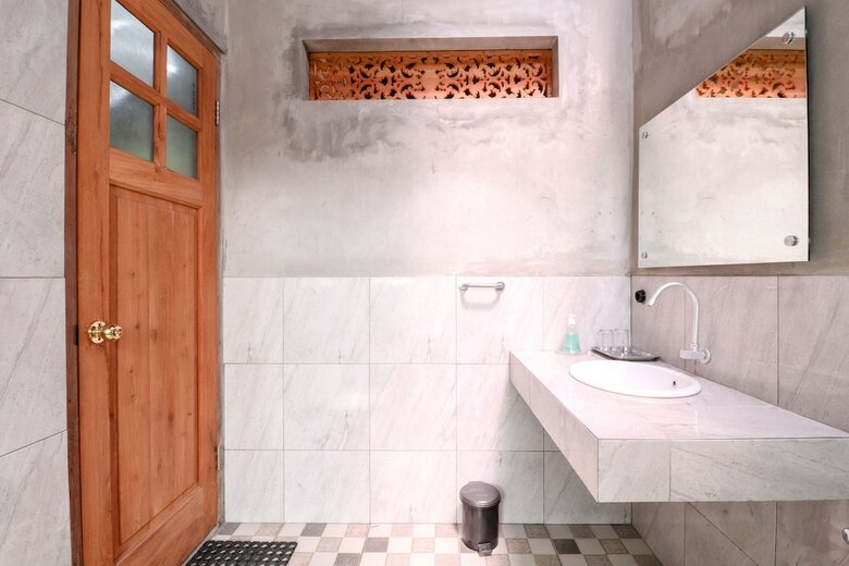 Hotel Saka Homestay