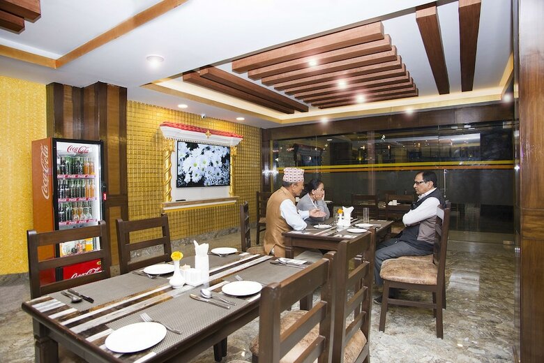 Hotel Yellow Pagoda