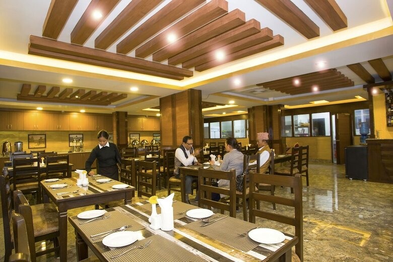 Hotel Yellow Pagoda