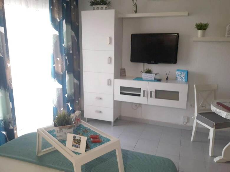 Apartamentos Studio In Benalm�dena, With Wonderful Sea View, Shared Pool, Balcony