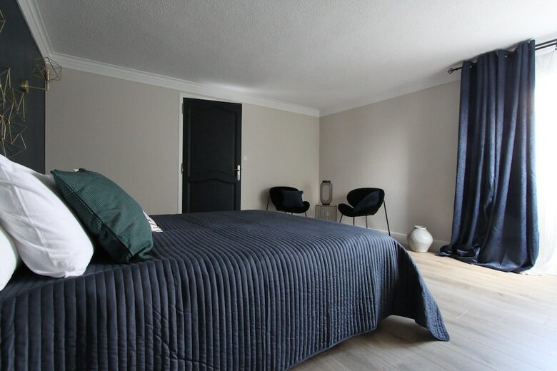 Apartement 120m With Garden In A Villa