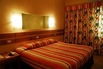 Hotel Peten Esplendido - Hotel And Conference Center