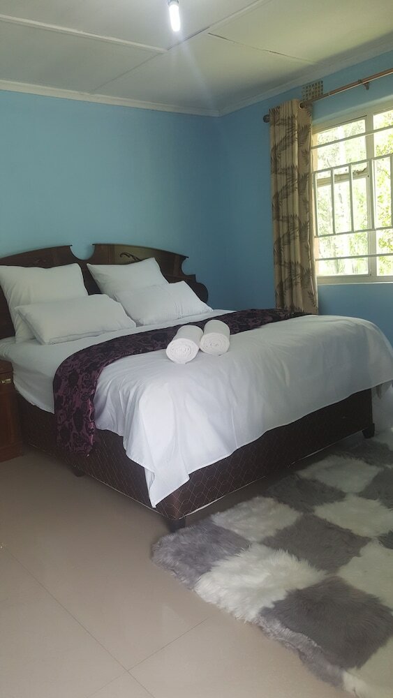 Hotel Kaswanga Farm Holiday Home