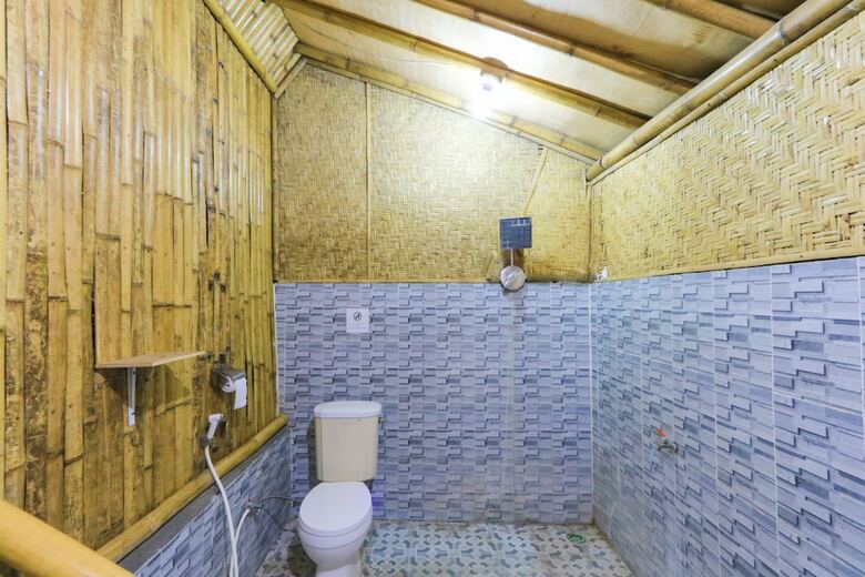 Hostal Spot On 2431 Azizah Homestay