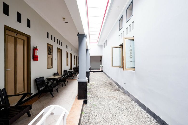 Oyo 2436 Hotel Kencana