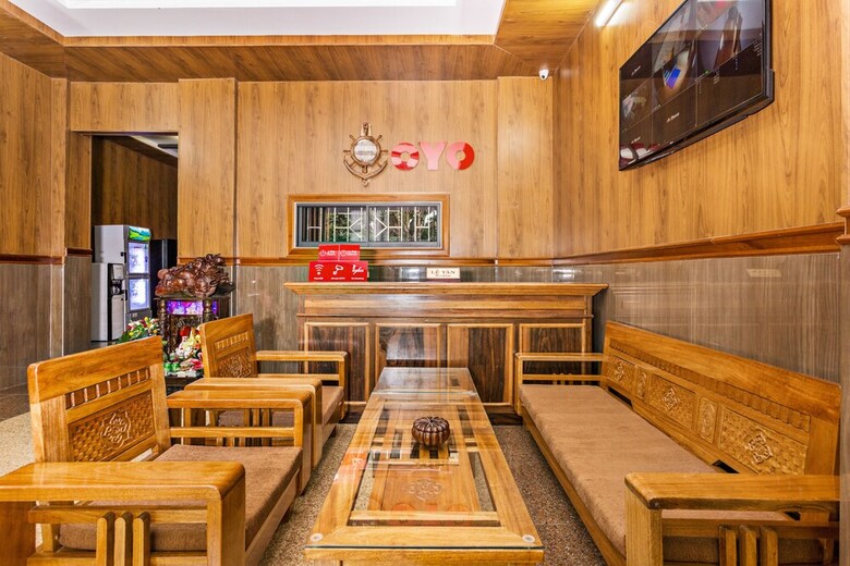 Hotel Oyo 796 Thao Van 2