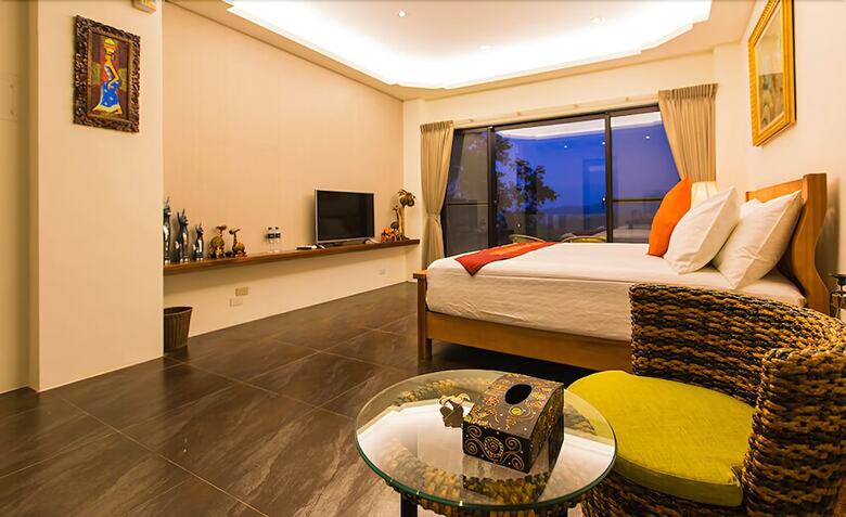 Moonstone Bed And Breakfast