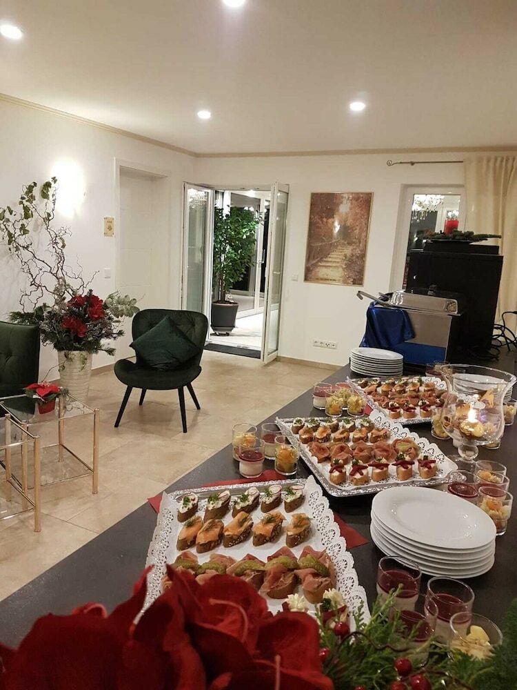 Hotel G�stehaus Staudenschloss
