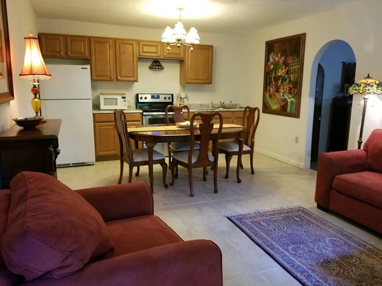 Posada Lily Creek Lodge