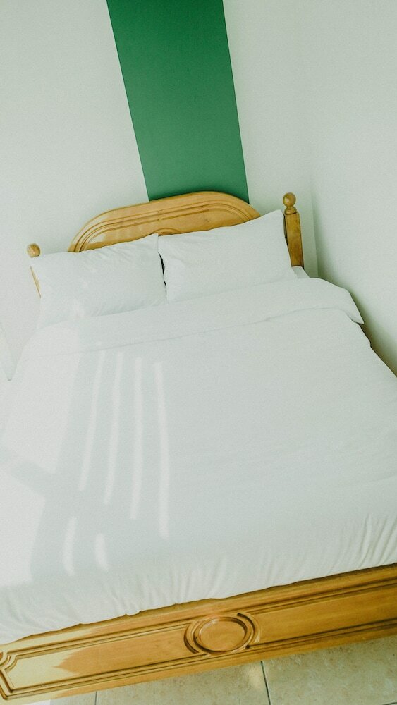 Hotel 2428 Suites