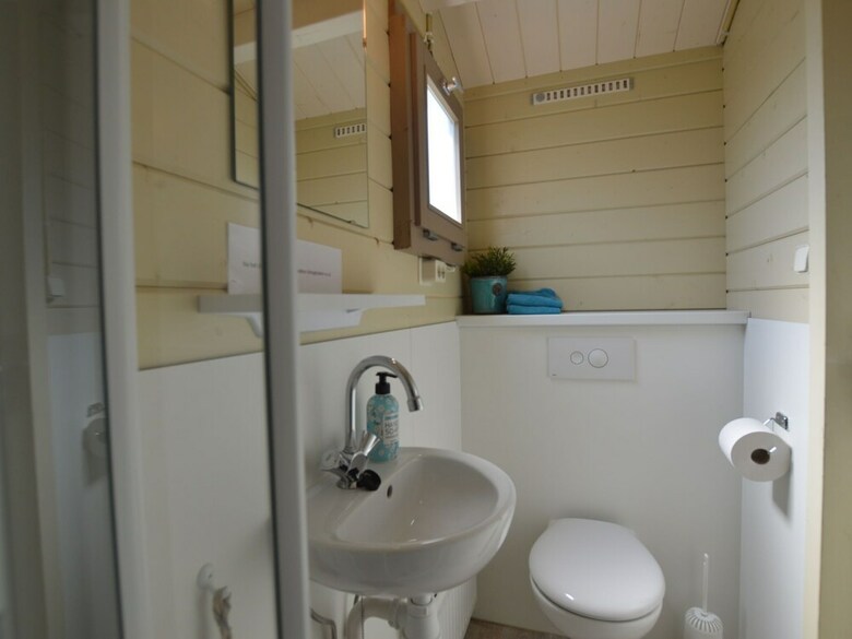 Cosy Chalet At Small-scale Campsite Near Biesbosch Area