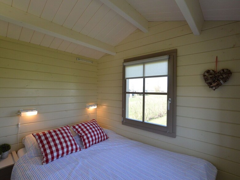 Cosy Chalet At Small-scale Campsite Near Biesbosch Area