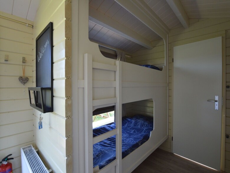 Cosy Chalet At Small-scale Campsite Near Biesbosch Area
