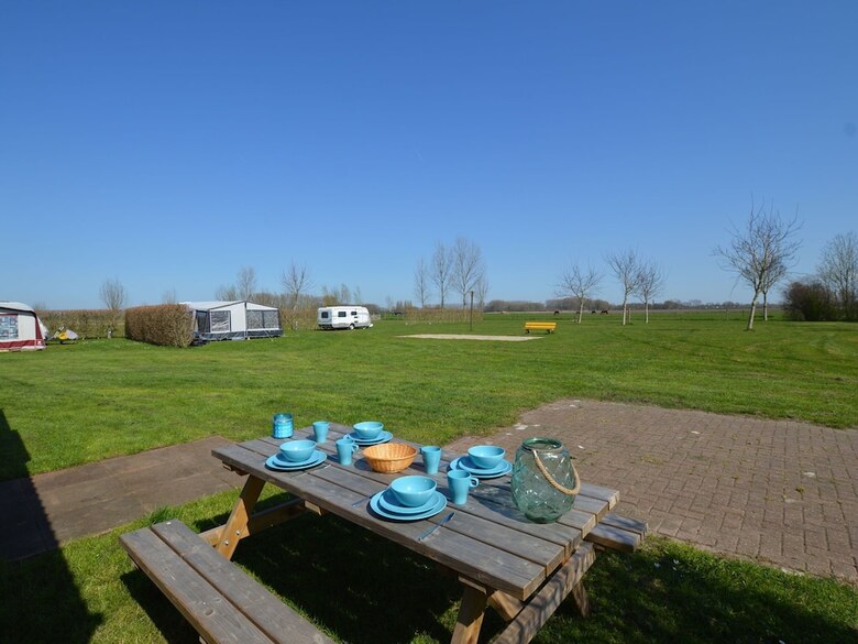 Cosy Chalet At Small-scale Campsite Near Biesbosch Area