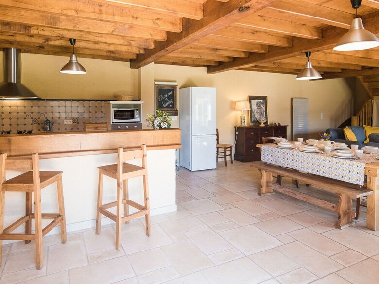 Fantastic Holiday Home In Veix Limousin With Private Pool