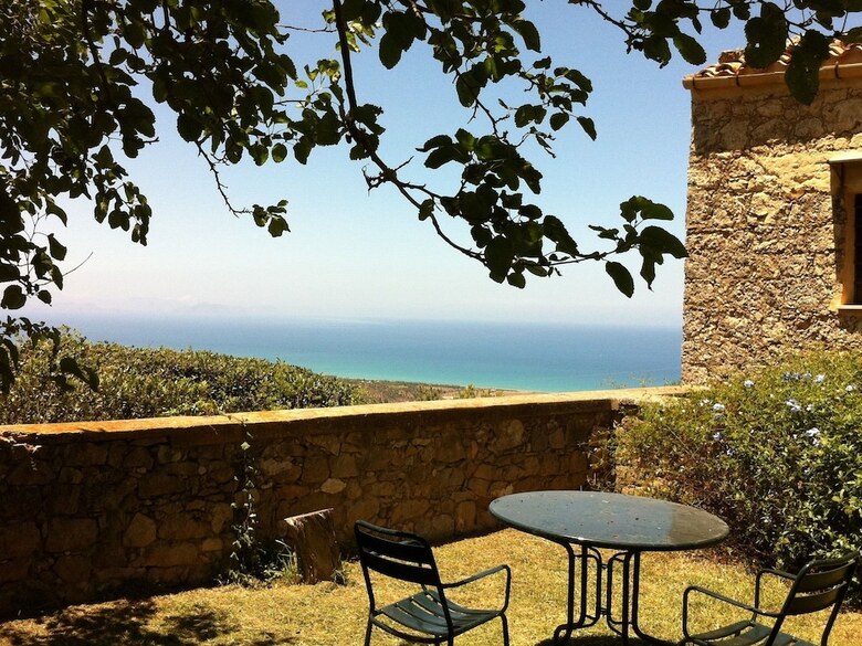 Cozy Holiday Home In Collesano With Pool