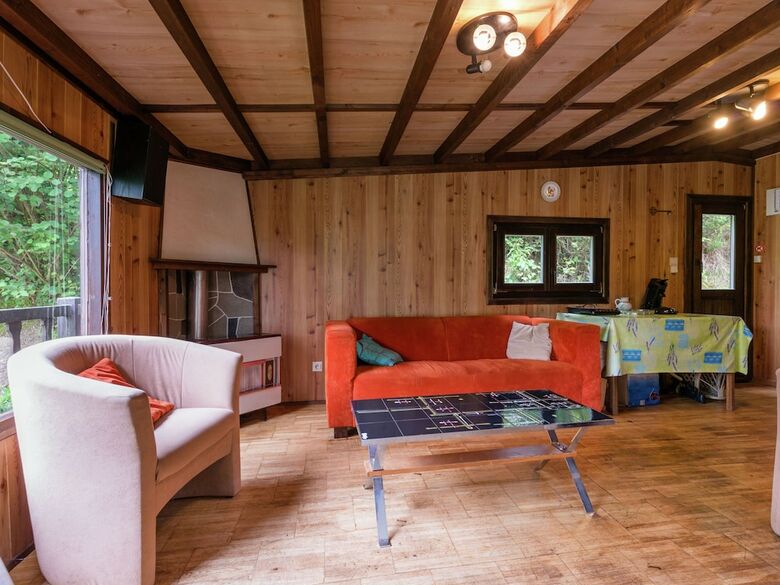 Sympathic Chalet Not Far From La Roche En Ardennes