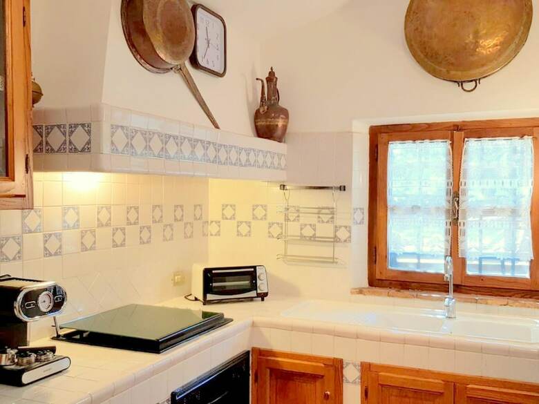 Cosy Cottage In Chiusdino With Garden