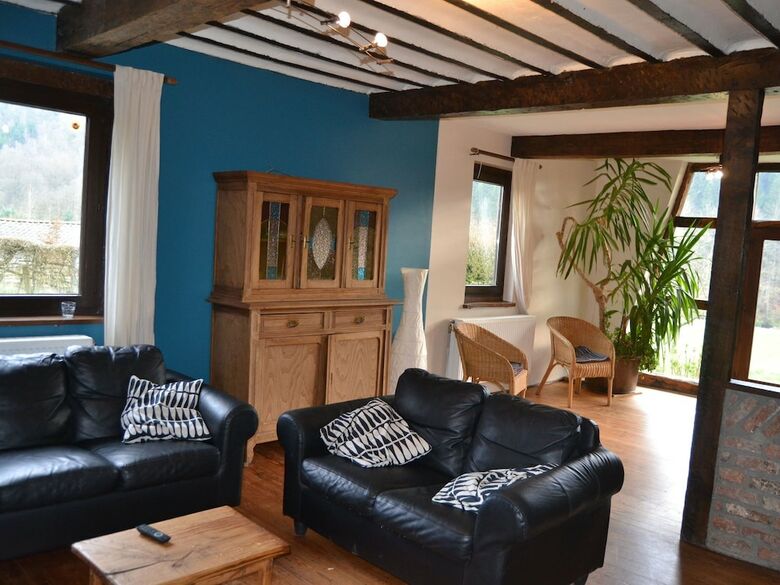 Well Kept Gite, Short Distance From The River And Forest