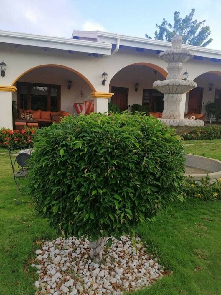 Hotel La Estancia