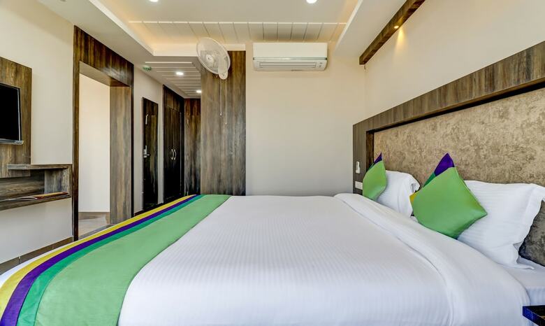 Hotel Bikalal