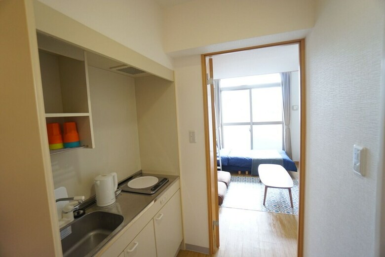 Terry's Apartment Namba South III H09a