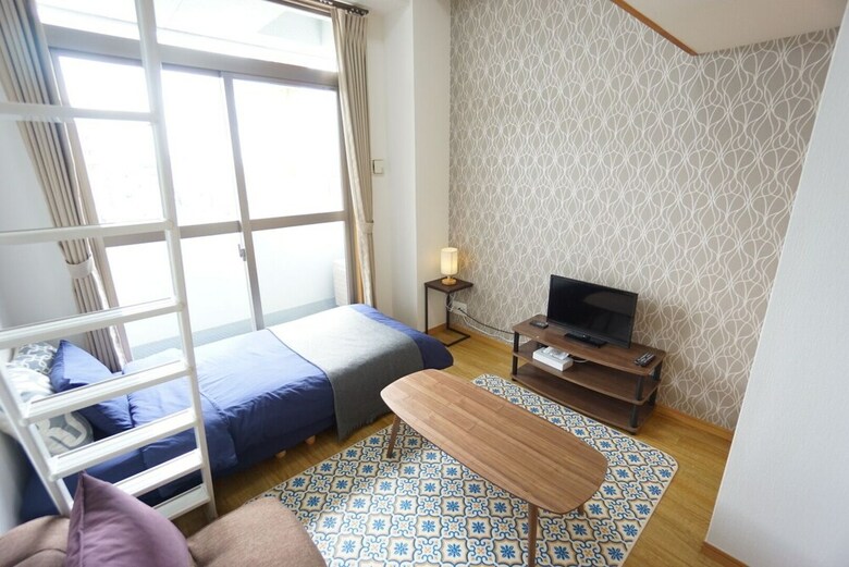 Terry's Apartment Namba South III H09a