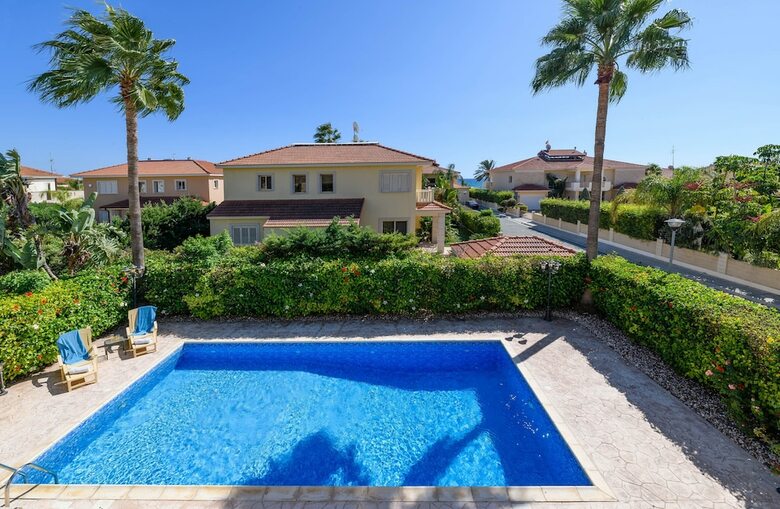 Nefeli Larnaca Beach Villa
