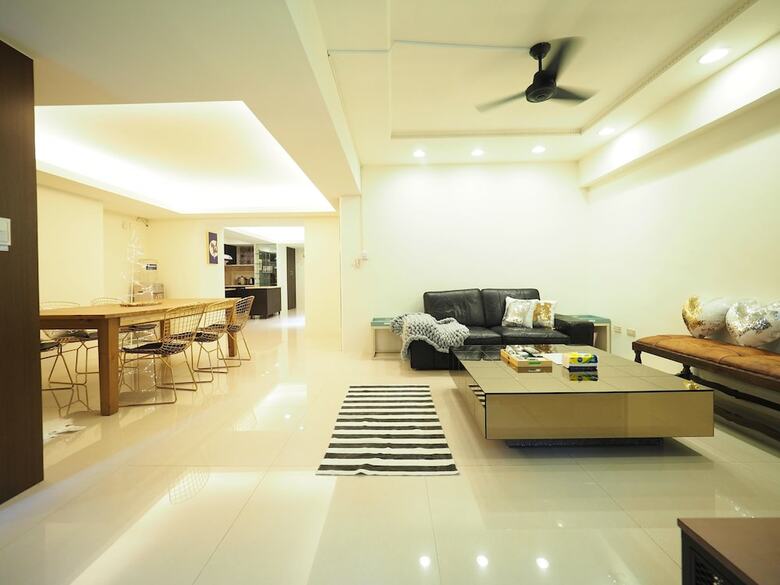 Apartamentos Sogo & Park Homestay
