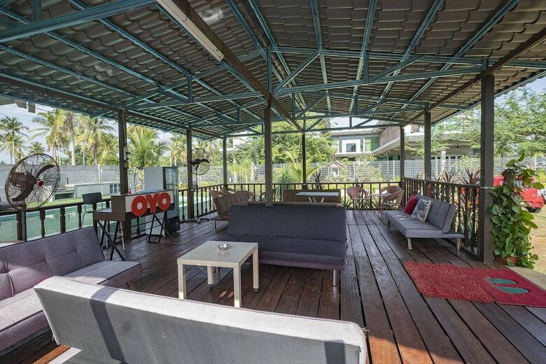 Hotel Oyo 89899 Cempaka Inn Chalet