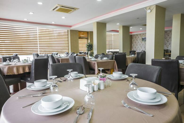 Arsen Hotel