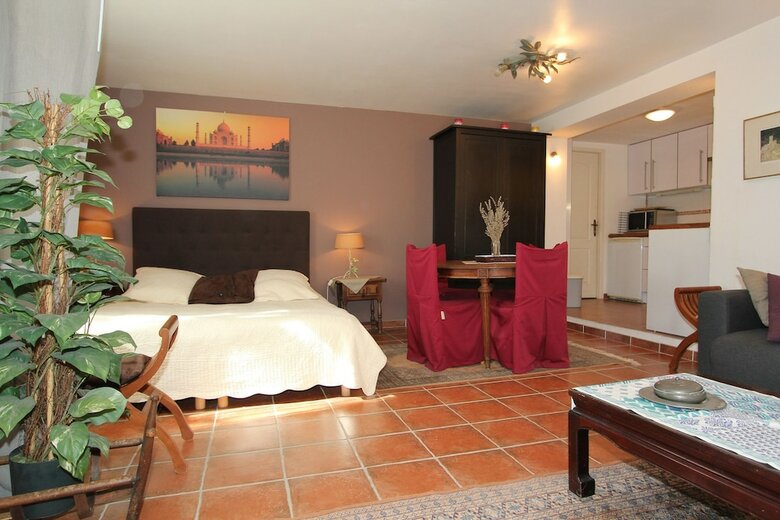Bed & Breakfast Maison D'h�te Et G�te La Courtesi�