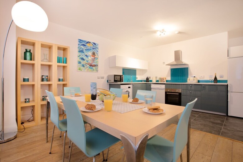 Apartamentos Rest & Recharge Regents Ct 3bed Sleeps 7