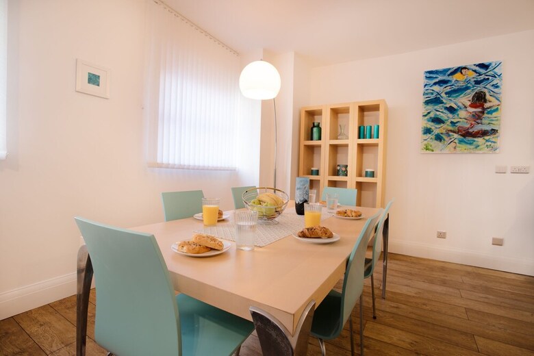 Apartamentos Rest & Recharge Regents Ct 3bed Sleeps 7