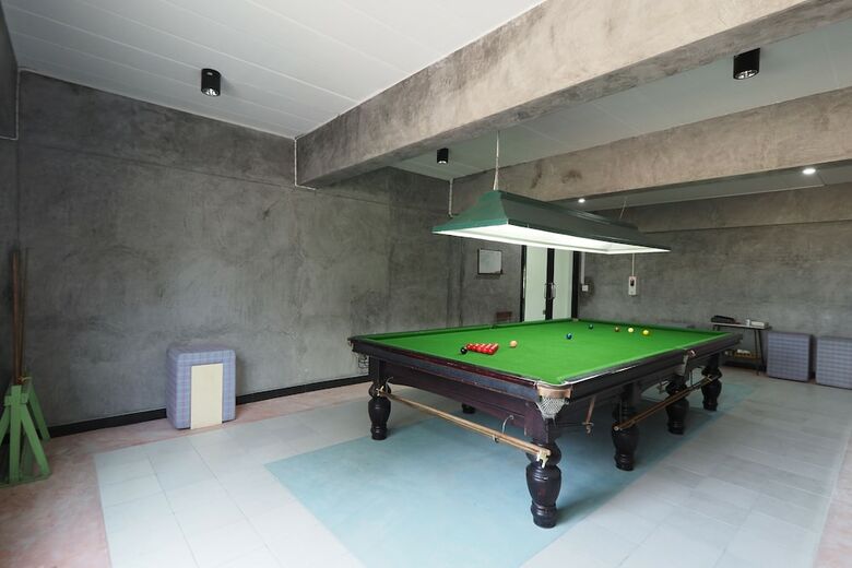 Hotel Oyo 733 T Resort