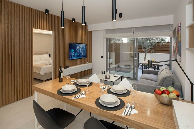 Apartamentos Acropolis Golden Suites By Ghh