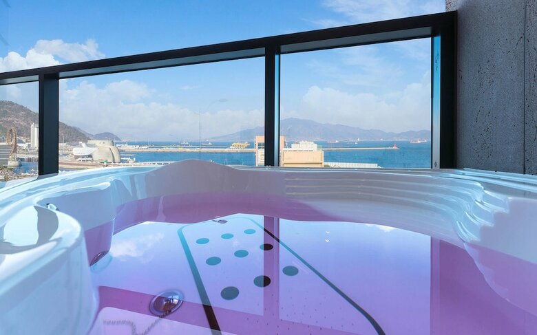 Yeosu Paradise Spa Pension