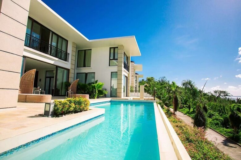Villa Navy Hill Resort