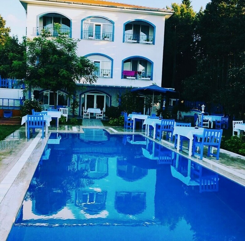 Hotel Zephyros Butik Otel ?ile