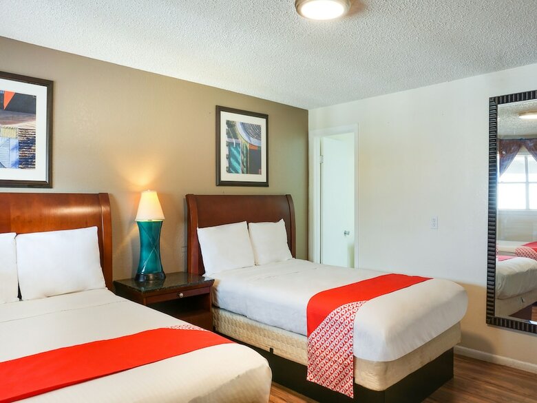 Motel Oyo Hotel Austin Street Giddings