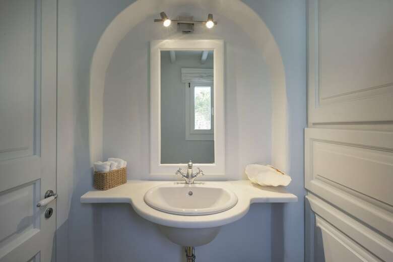 Villa Aerie - Sweeping Sea Views, Eclectic Style  By Villarentalsgr