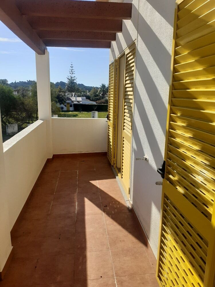 New Spacious Apartment In Vilamoura