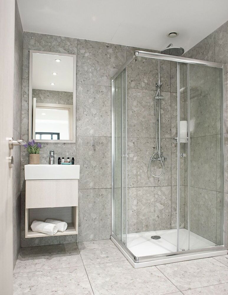 Roseum Boutique Hotel