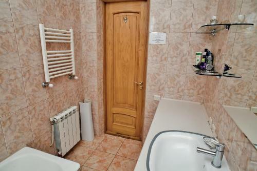 Deluxe Centre Apartment
