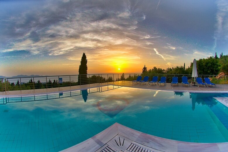 Hotel Studios Vrionis Panoramic Sunset