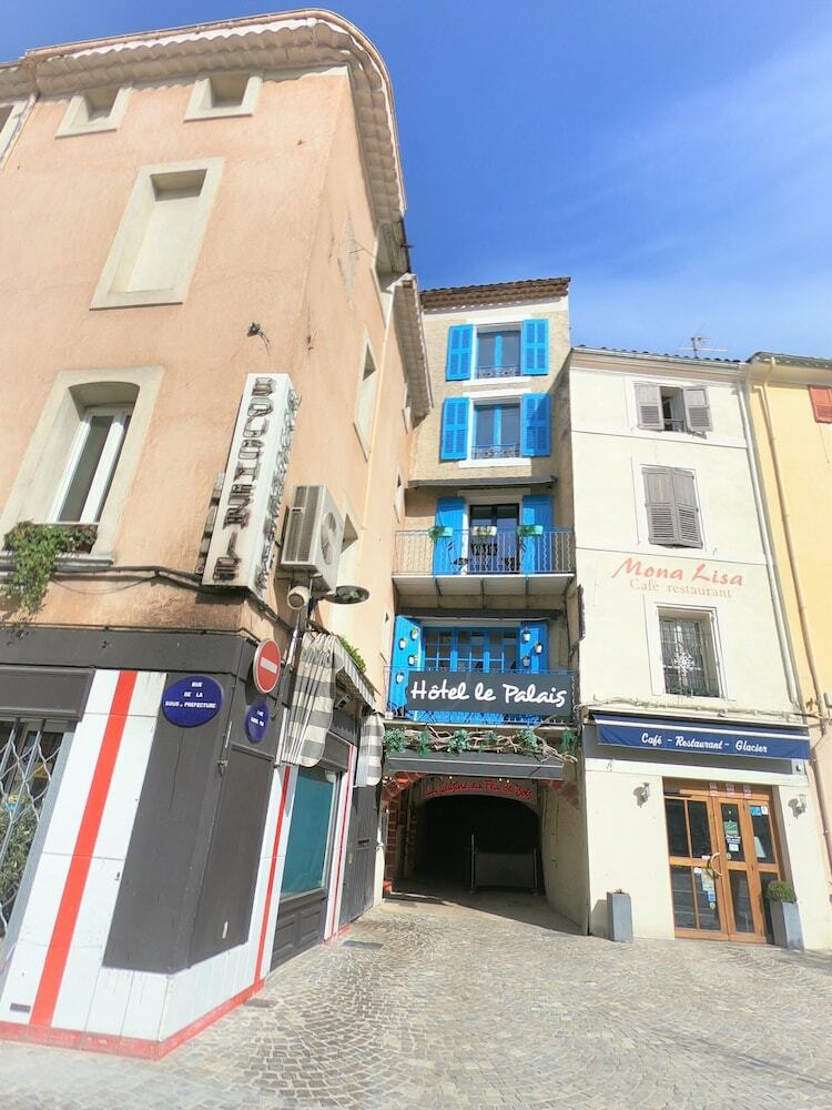 Hotel H�tel Restaurant Le Palais