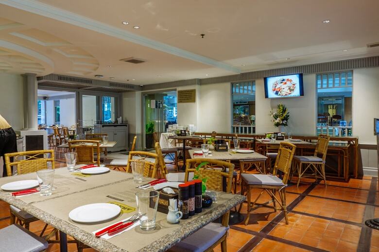 Silom Serene Hotel