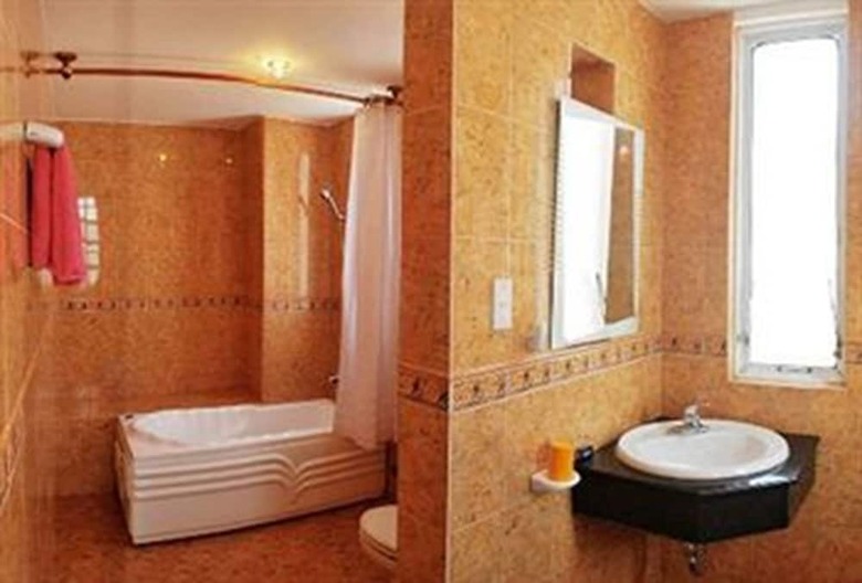 Sunny B Hotel