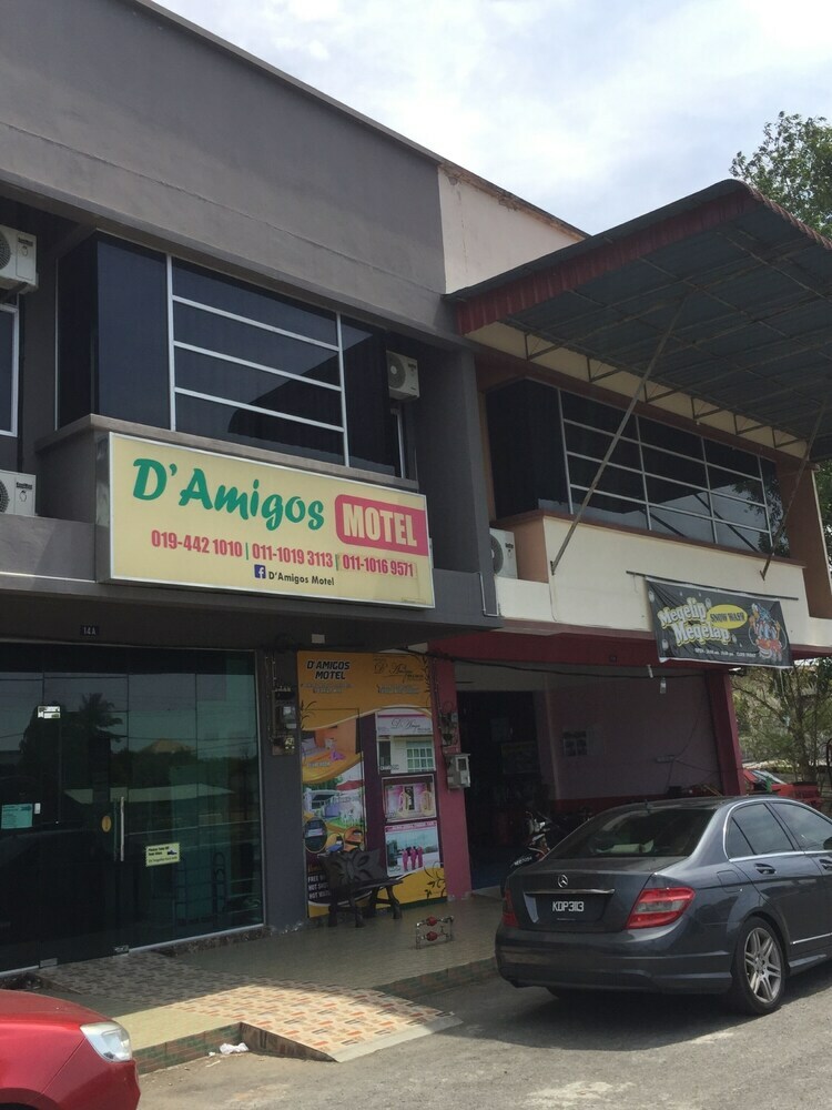 Hotel Spot On 89974 D'amigos Motel