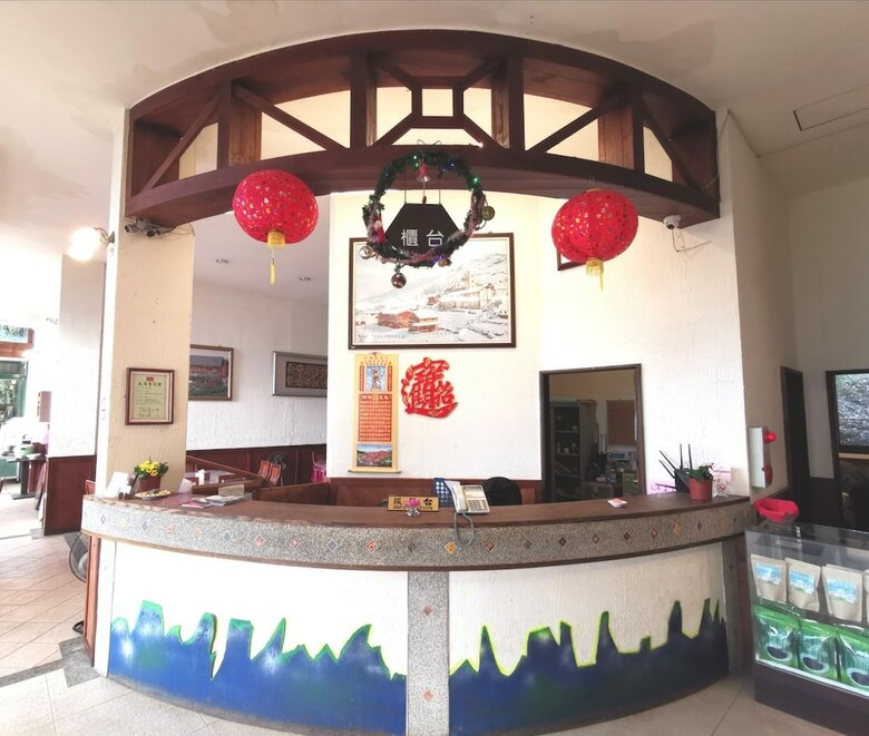 Hotel Cloud Falls Resort
